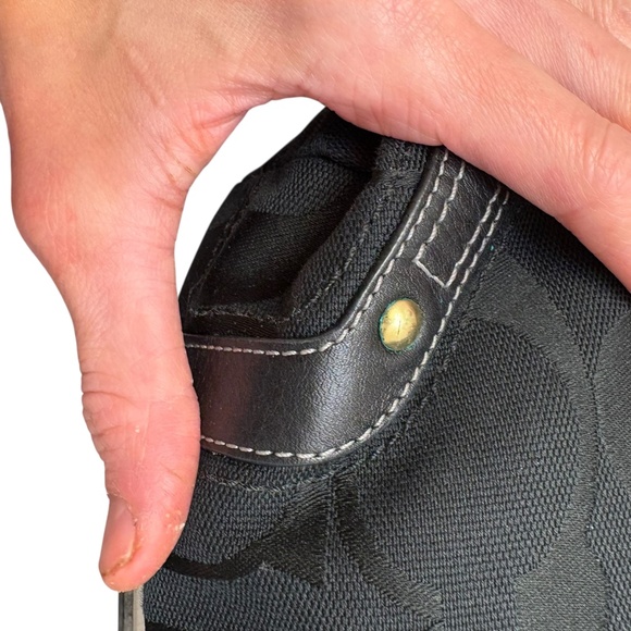 Coach signature black vintage Y2K mini Carly hobo bag - Picture 7 of 10